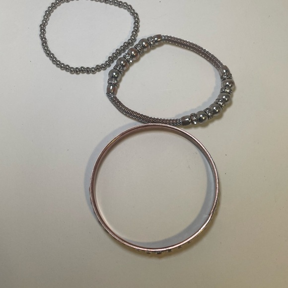 Elegant Silver Tone Beaded Bracelet Set -3 bracelets - Picture 3 of 5